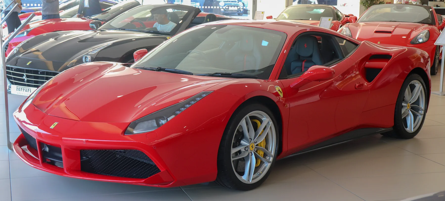 Showroom Automotivo Conn2Flow
